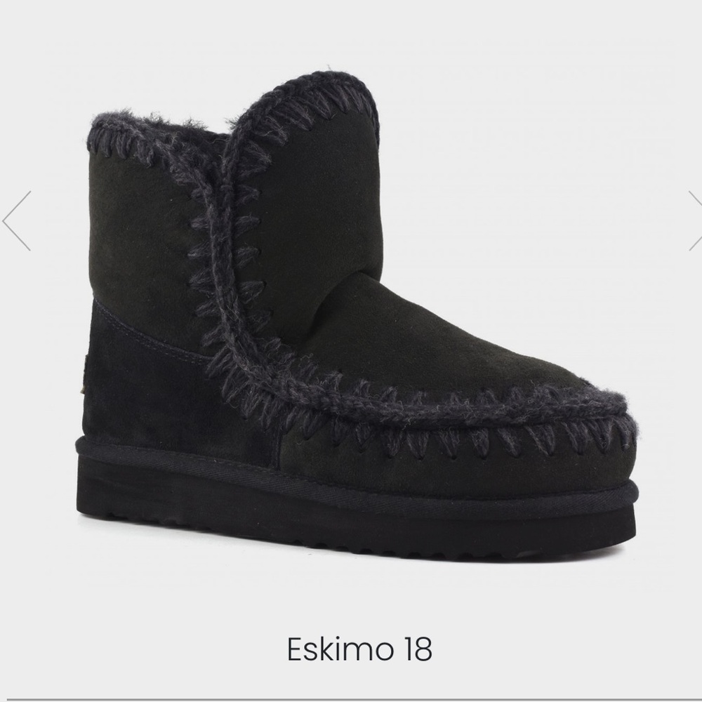 New Mou Eskimo 18 Black Boots
